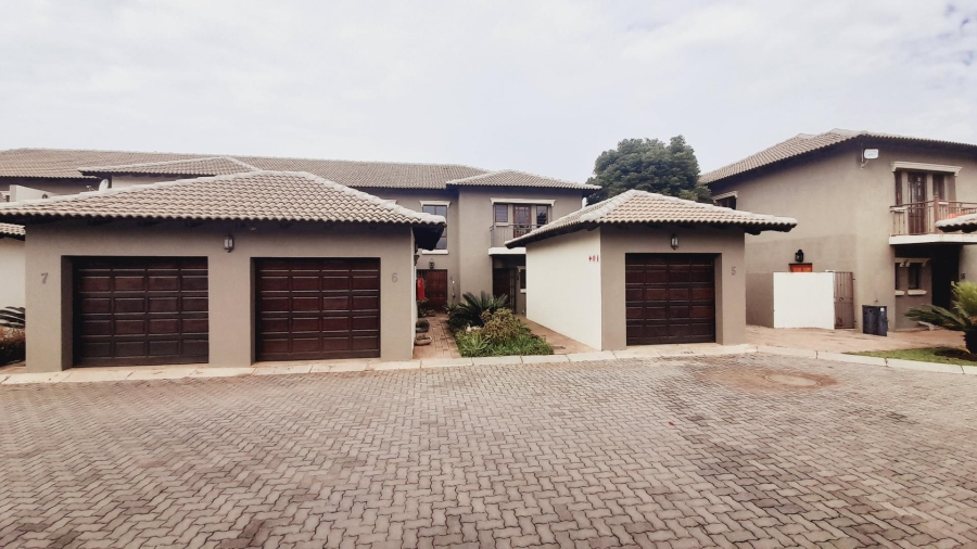 3 Bedroom Property for Sale in Melodie North West